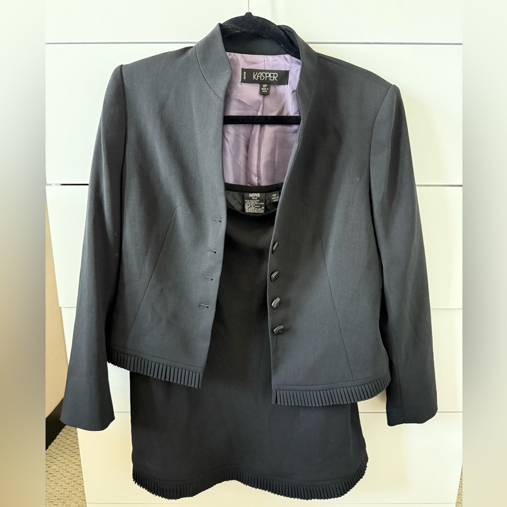 Kasper Black Skirt Suit Set